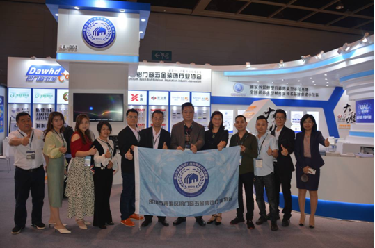 南海三大鋁行業協會首次組團赴港參展 南海區鋁門窗五金裝飾行業協會參展總結